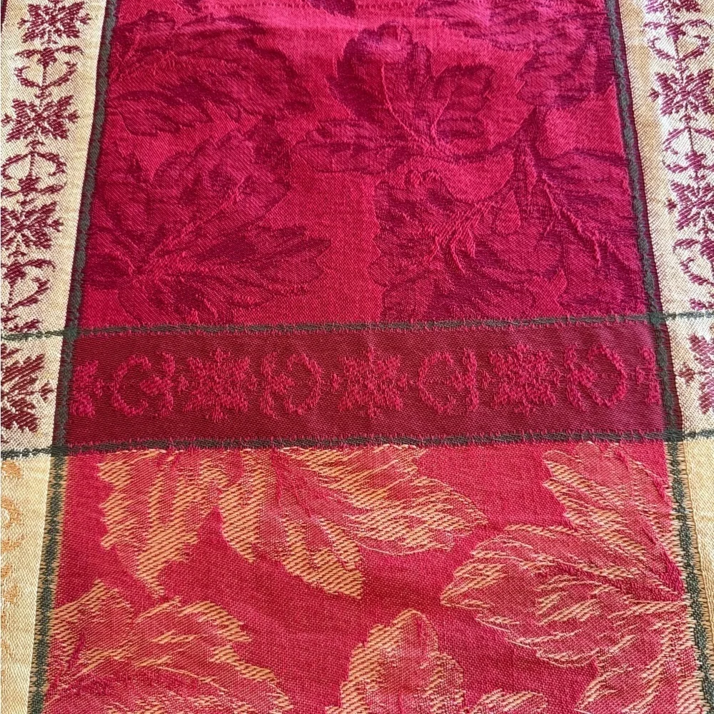 Maple Leaf Jacquard Harvest Tablecloth - Cotton Blend - Jewel Tones    57 X 102